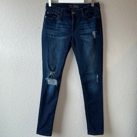 DL1961 Amanda Seville Distressed Skinny Jeans Size 28 - Picture 2 of 15